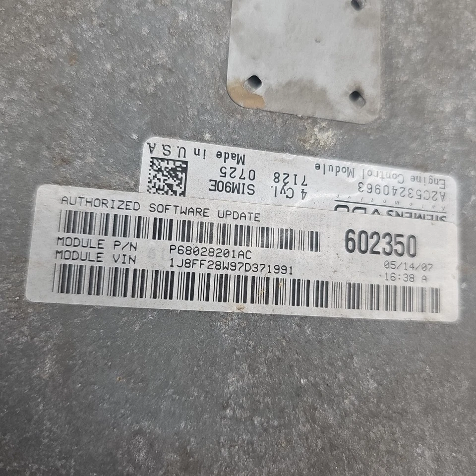 07-10 DODGE CALIBER COMPASS PATRIOT ECM ECU ELECTRIC CONTROL MODULE COMPUTER OEM - Image 3 of 4