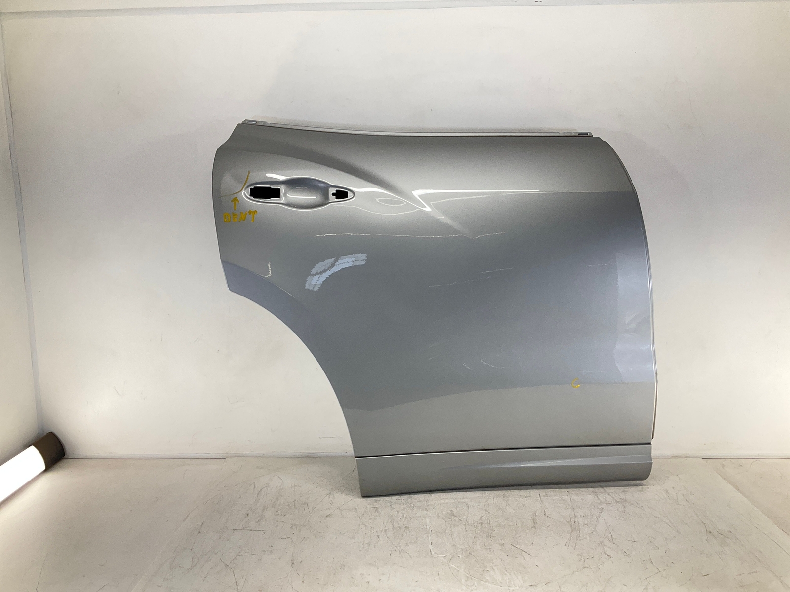 17-20 MASERATI Levante Exterior Rear Right Passenger Door Shell OEM C