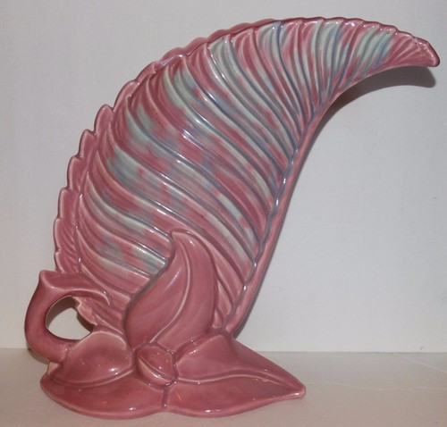 Vintage Large Pink & Blue Royal Haeger Pottery R138 USA Fern Leaf Vase Planter - Picture 2 of 12
