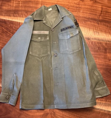 Vintage Military Green Shirt OG-107 Cotton Sateen Vietnam 1968 Size 15 1/2 x 33