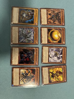 8x Yu-Gi-Oh! Karten Set Dark Magician, Blue-Eyes, Toon Magician u.a. Holo & Rare
