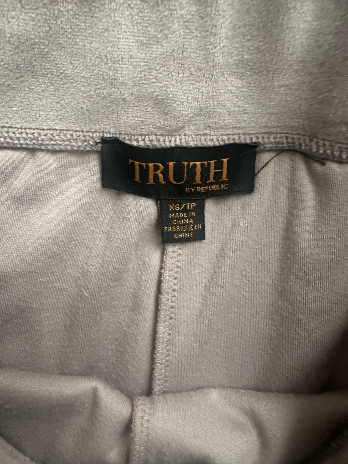 Truth By Republic  Two Piece Set - image 2