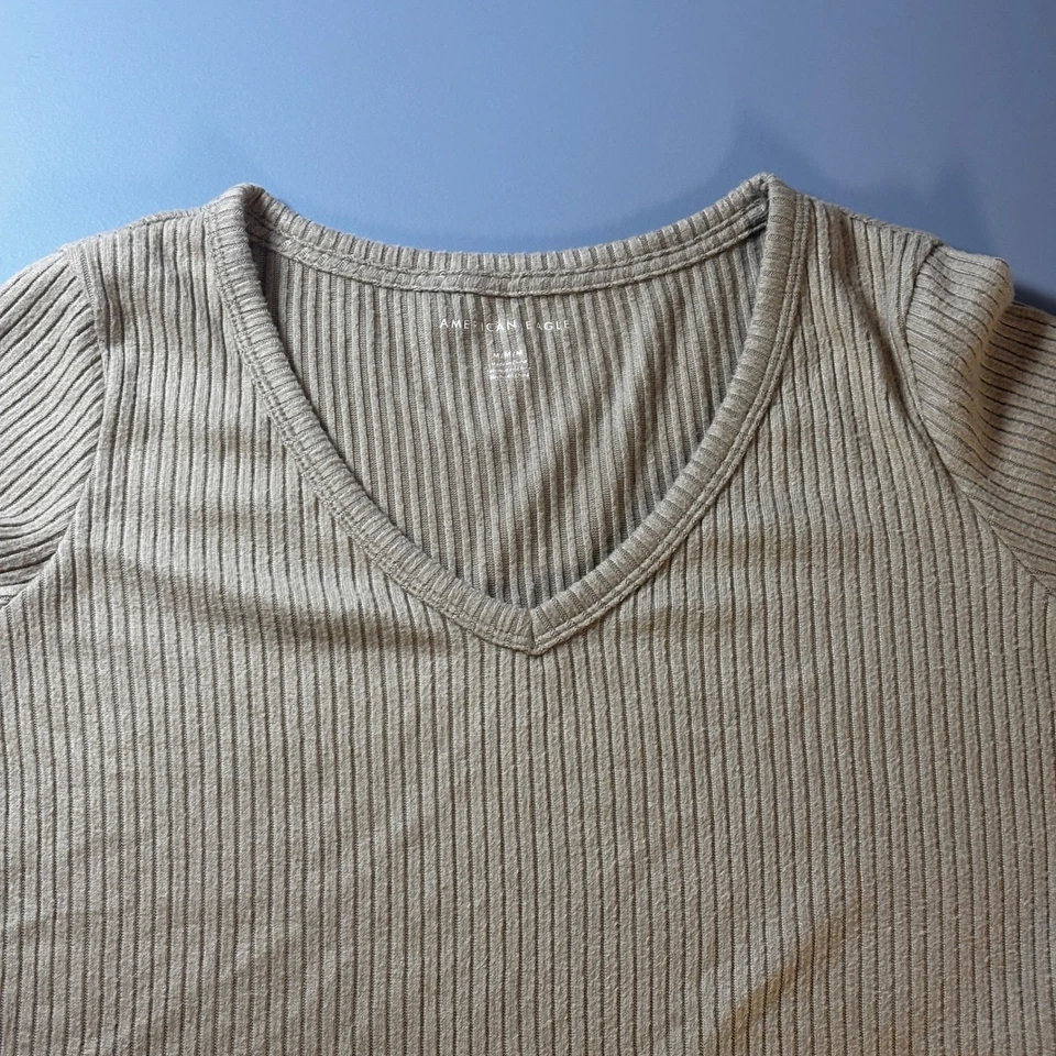 Top para mujer American Eagle tejido acanalado cuello en V manga larga mediano informal nuevo con etiquetas Foto 4 de 4