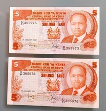 Bank notes x2 Kenya 5 sh. Moi UNC 1982 HARIASTAMP consecutive numbers 