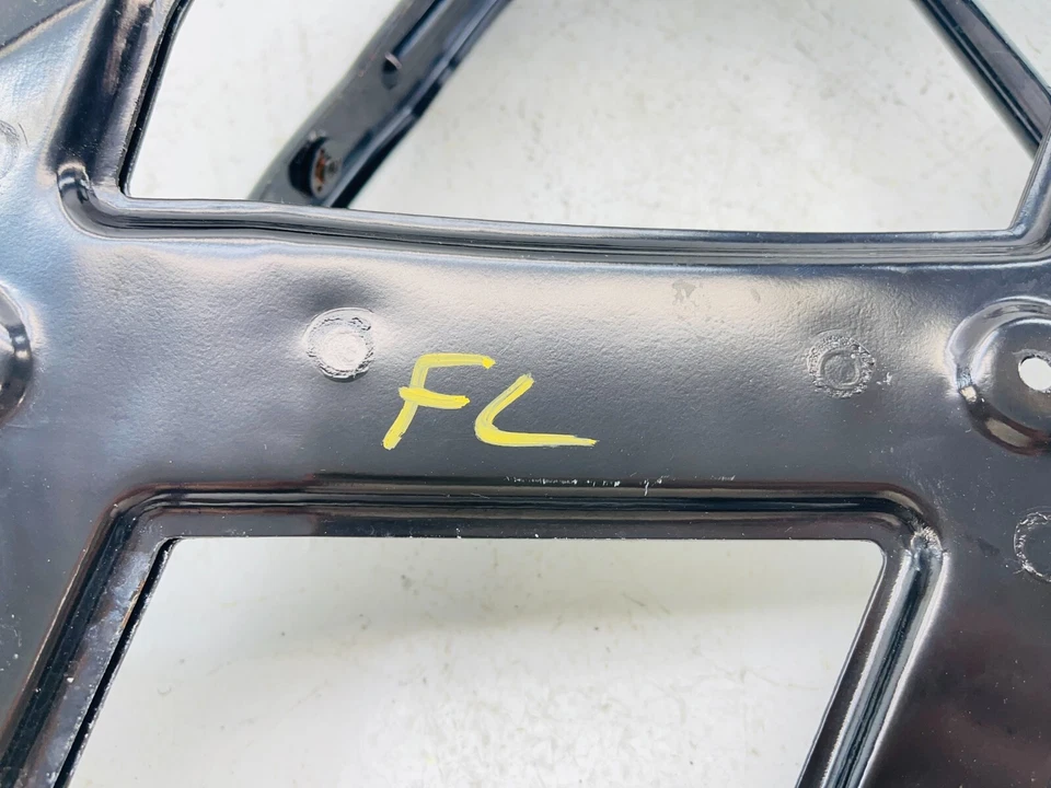 Soporte de guardabarros delantero izquierdo Pontiac Solstice 2006-2010 OEM Foto 4 de 4