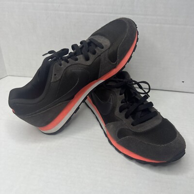 Nike MD Runner 2 Fashion Sneaker Womens Size 9.5 Velvet Brown Hot Lava Shoes