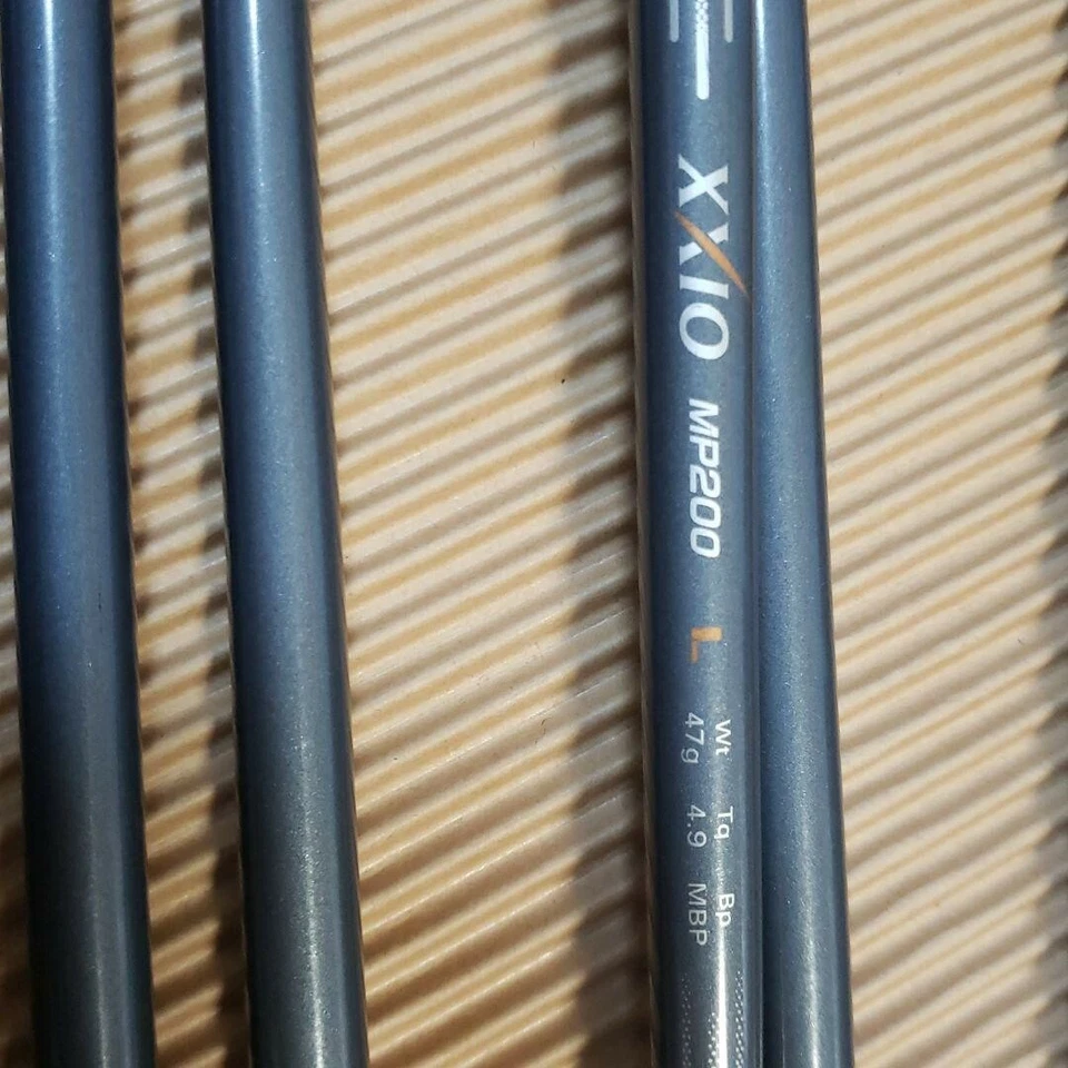 WOMENS DUNLOP XXIO 5-9 Pw Aw Sw 8PC L-FLEX CAVITY BACK IRONS SET RH - Image 2 of 4