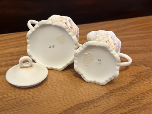 Lefton Creamer and Sugar Bowl, Lid, Bisque Porcelain Petite, Cherubs 215, Nice! - Picture 7 of 8
