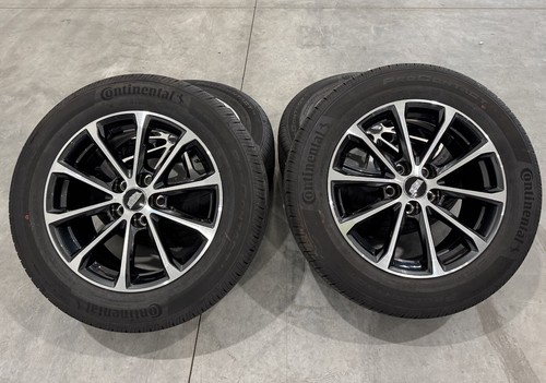 Cadillac XT4 OEM 18" Charcoal / Machined Wheels w/ 235/65R18 Continental Tires