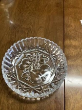 CLEAR GLASS CANDY DISH SCALLOPED EDGES CENTER HAS FRUIT DESIGN 5 1/4 IN DIA