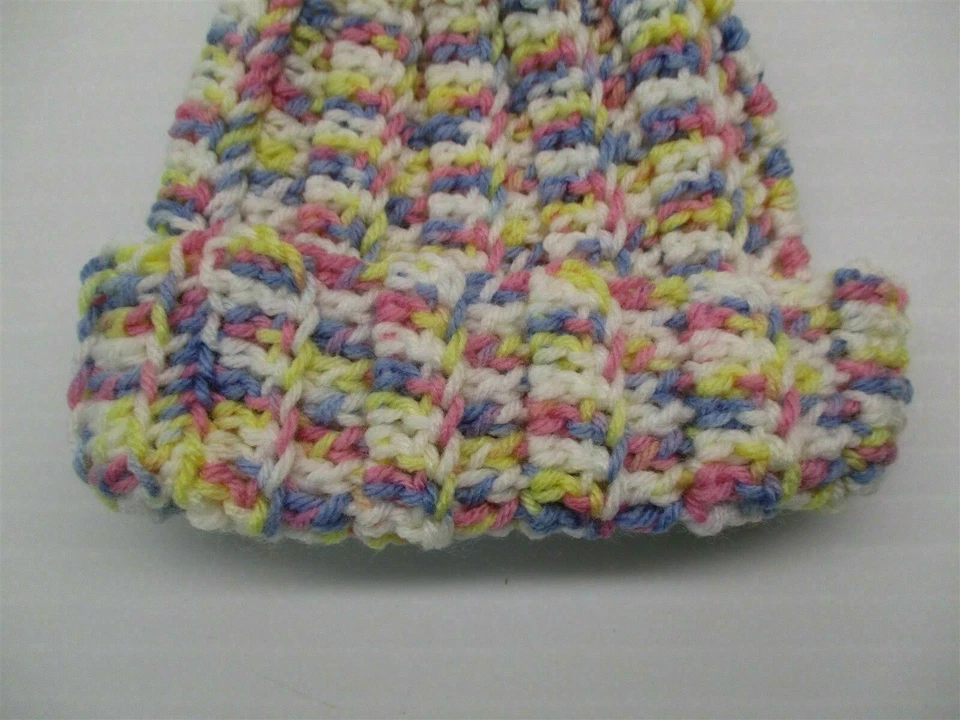 Nuevo HECHO A MANO Sombrero Bebé Niña Invierno Rosa/Amarillo Pom Pom Crochet Gorro  Foto 2 de 4
