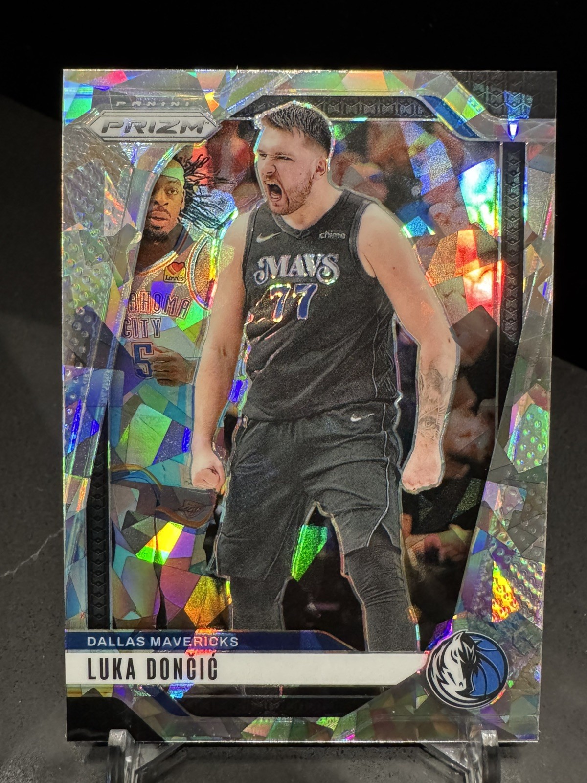 2024-25 Panini Prizm SILVER Cracked Ice LUKA DONCIC #89 Mavericks lakers