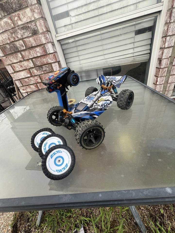 WLtoys 124017V2 1:12 Brushless RC Car,Max75KM/H Fast Off-Road RC Truck Buggy Car - Image 2 of 4