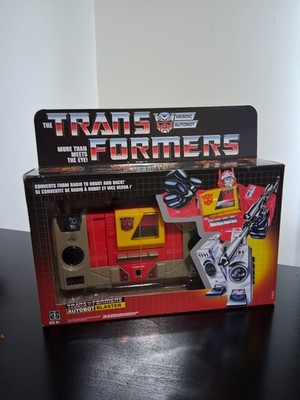 Transformers G1 Reissue Blaster Action Figure 2020 Hasbro Walmart Exclusive New