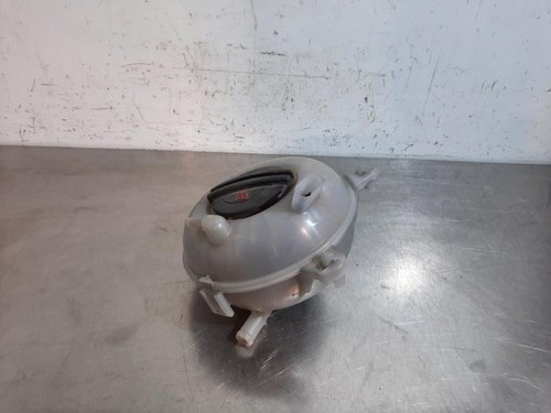 Audi A3 Limousine 8VS8VM Ausgleichsbehälter 5Q0121407G