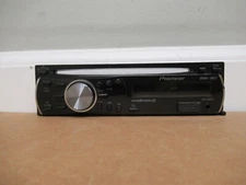 Pioneer DEH-2200UB Radio CD Stereo WMA MP3 USB Removeable Faceplate Only