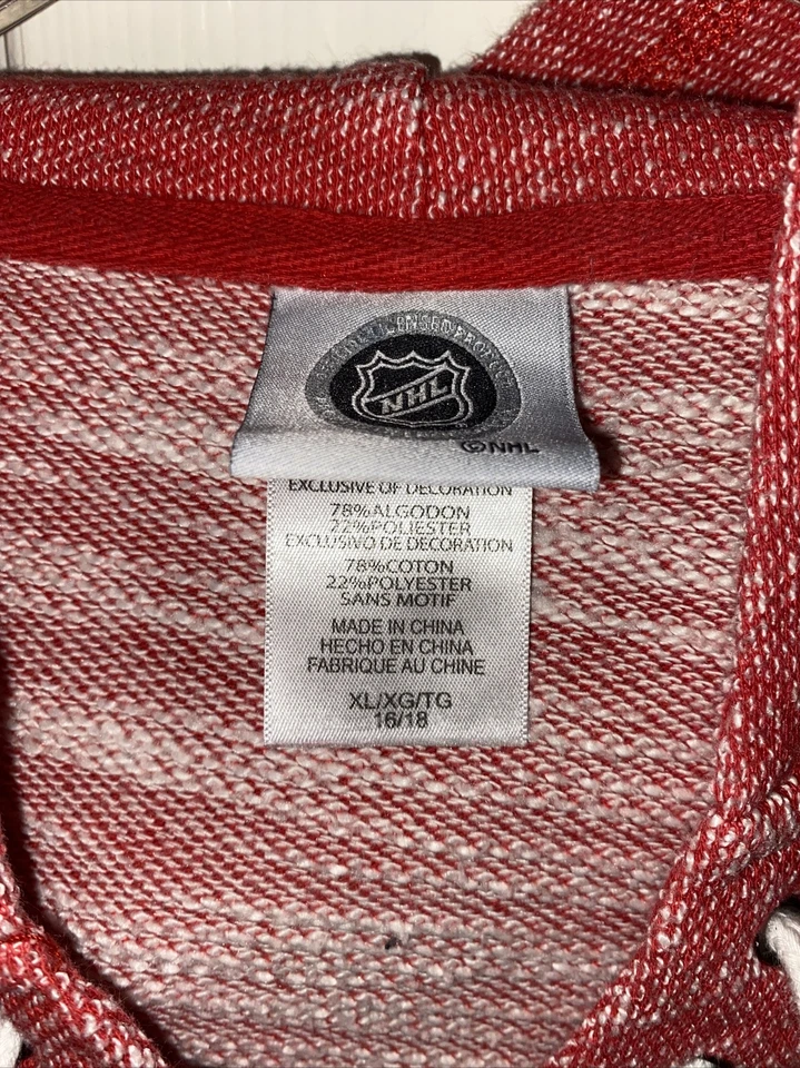 Женский пуловер с капюшоном Chicago Blackhawks красный на шнурке размер XL б/у в отличном состоянии - Изображение 2 из 4