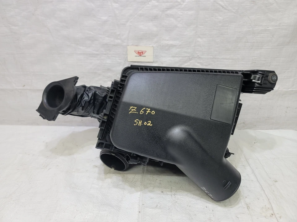 2015-2017 Kia K900 5.0L Engine Air Cleaner Filter Hose OEM 28110-3M150 Foto 2 de 4