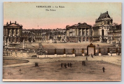 Vintage Postcard Versailles Le Palais (The Palace) France