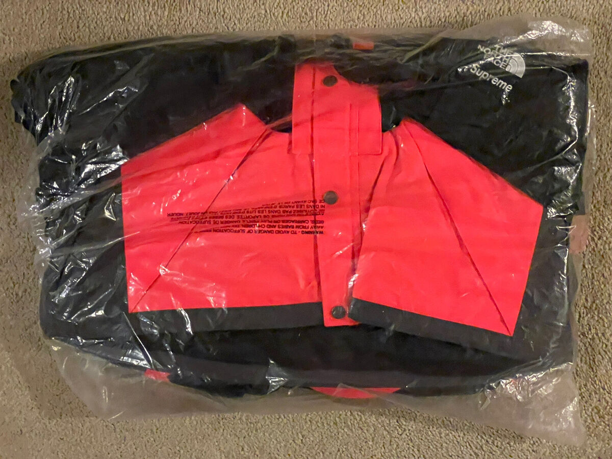 Supreme x The North Face RTG Jacket + Vest (Size XL) Bright Supreme x The North Face RTG Jacket + Vest (Size XL) Bright