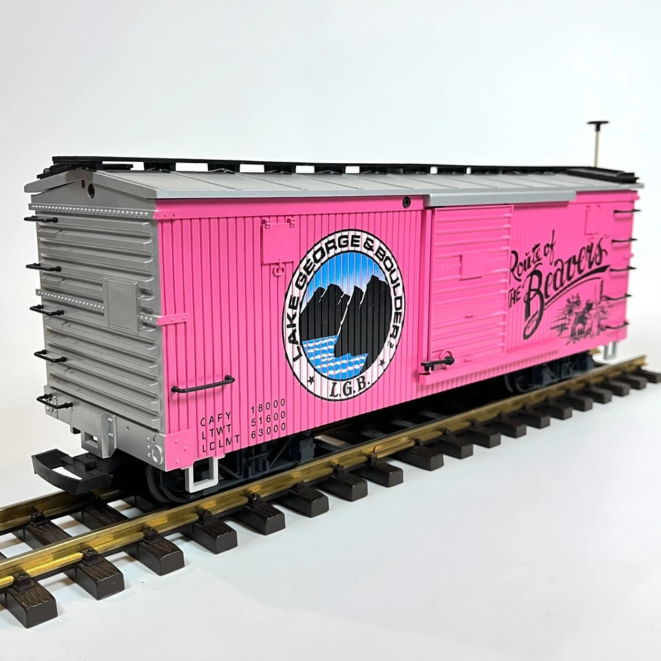 LGB G Scale 4090 Lake George Boulder Route of Beavers Wood Sheathed Boxcar - Image 4 of 4