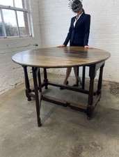 George II Fine Oak Quarter Sawn 1730’s Yorkshire Gate Leg Dining Table