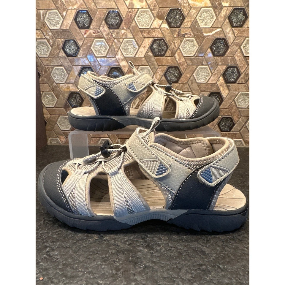 Sonoma Niños 2 Sandalias Puntera Cerrada Gris Azul Marino Senderismo Agua Zapatos Limpio Ligero Uso Foto 2 de 4