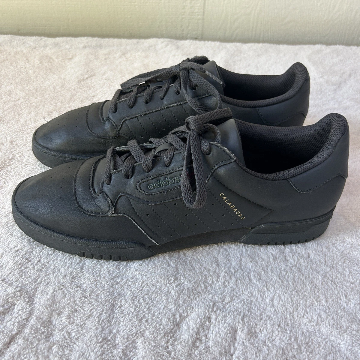 adidas gazelle silver green womens adidas Men's Powerphase Shoes