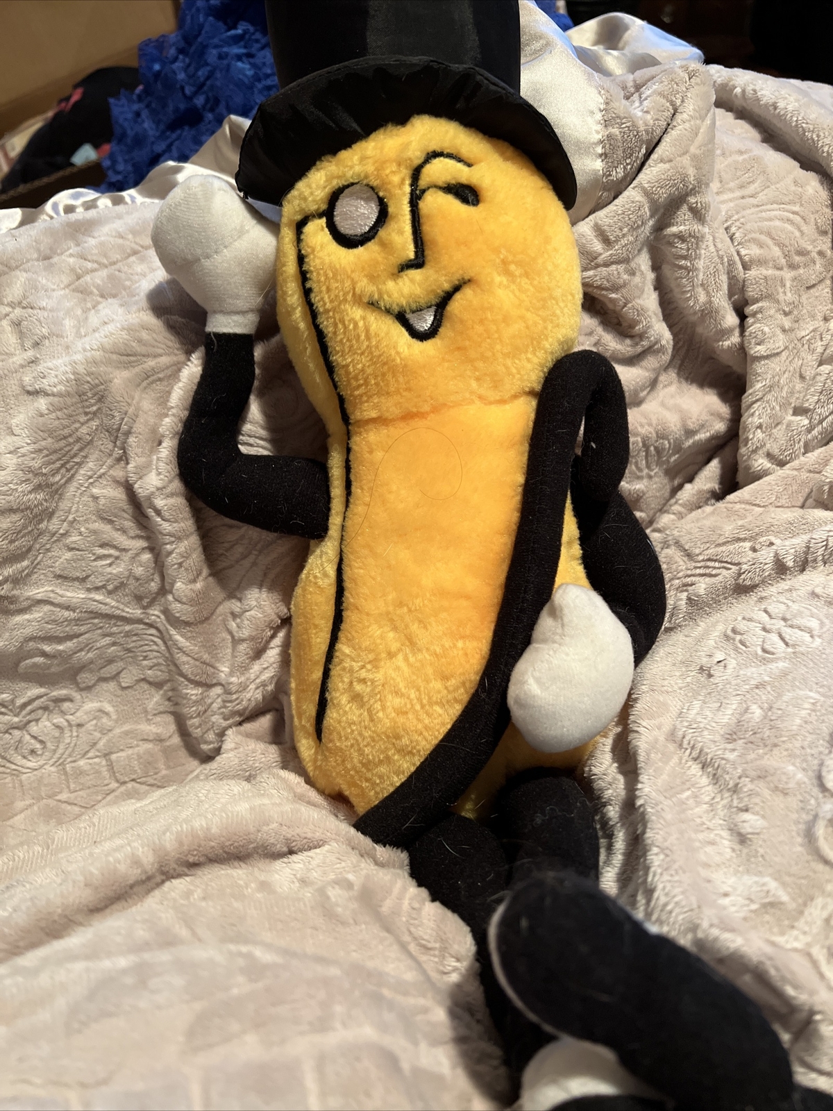 mr peanut stuffed toy