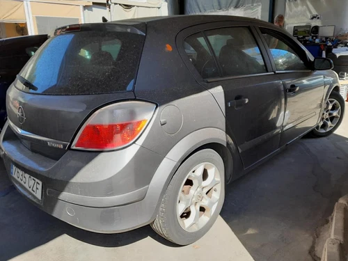 13154304 Sistema Audio/Radio Cd para OPEL ASTRA H BERLINA Cosmo 2004 8259310 - Imagen 7 de 10