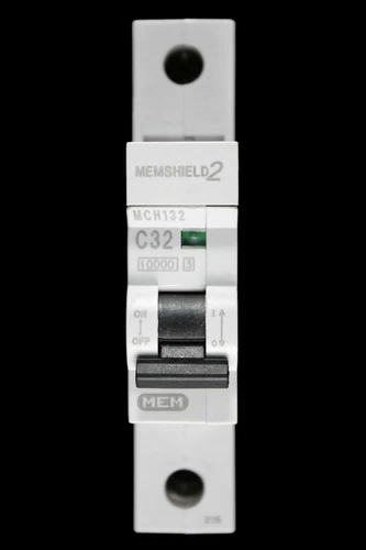 EATON MEM 32 AMP CURVE C 10kA MCB CIRCUIT BREAKER MCH132
