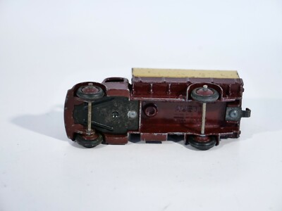 Dinky Toys N°412 Austin Wagon Truck Camion Jaune, échelle 1:50, Vintage