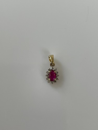 Ruby and Diamond Pendant 9ct Gold Cluster Diamond Ruby Vintage Pendant - Picture 8 of 17