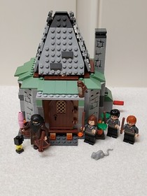 Lego 4738 - Harry Potter - Hagrid's Hut - Used-100% complete w/instructions