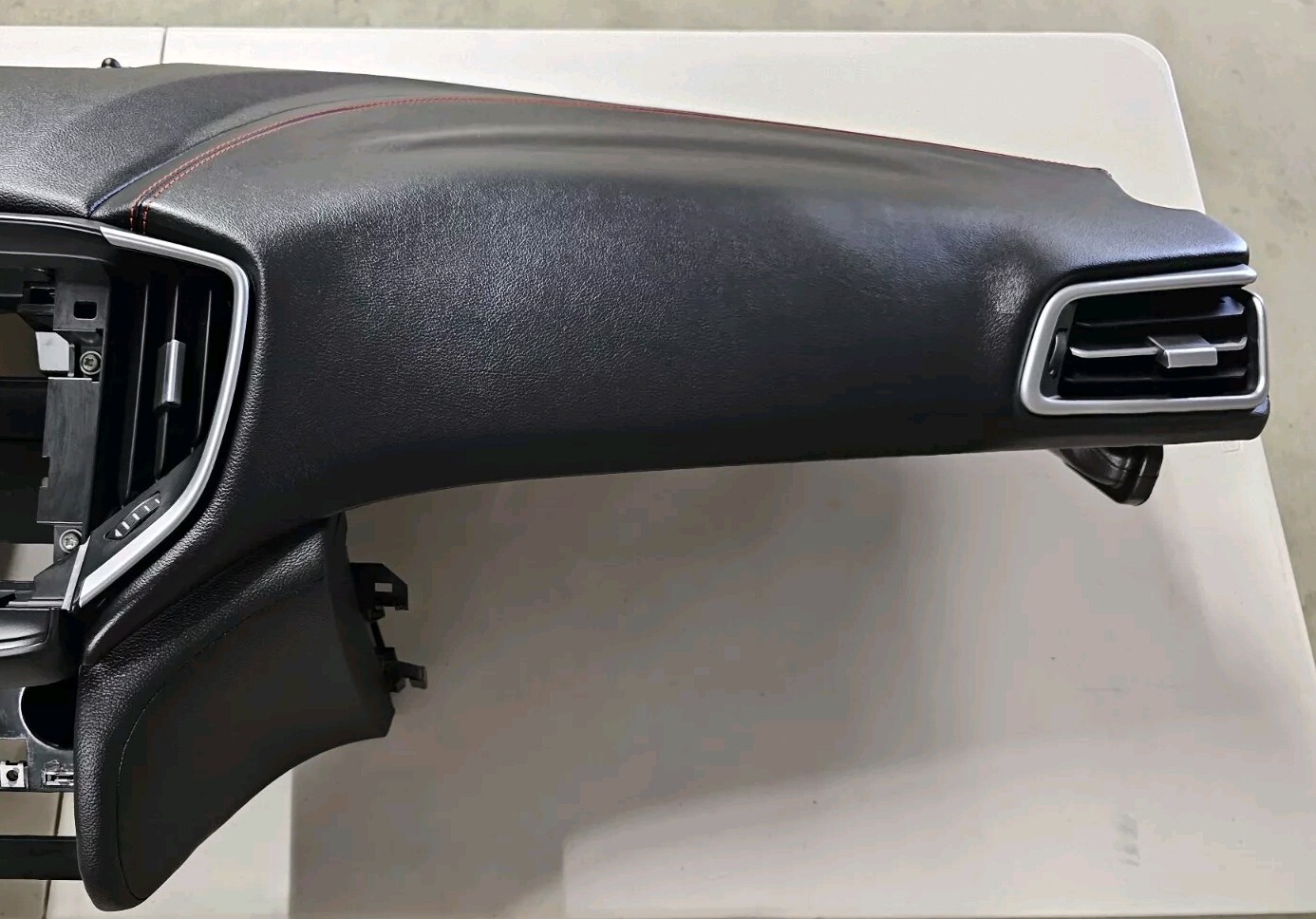 2014-21 Maserati Ghibli Genuine Dashboard Instrumental Panel (NO SHIPPING)