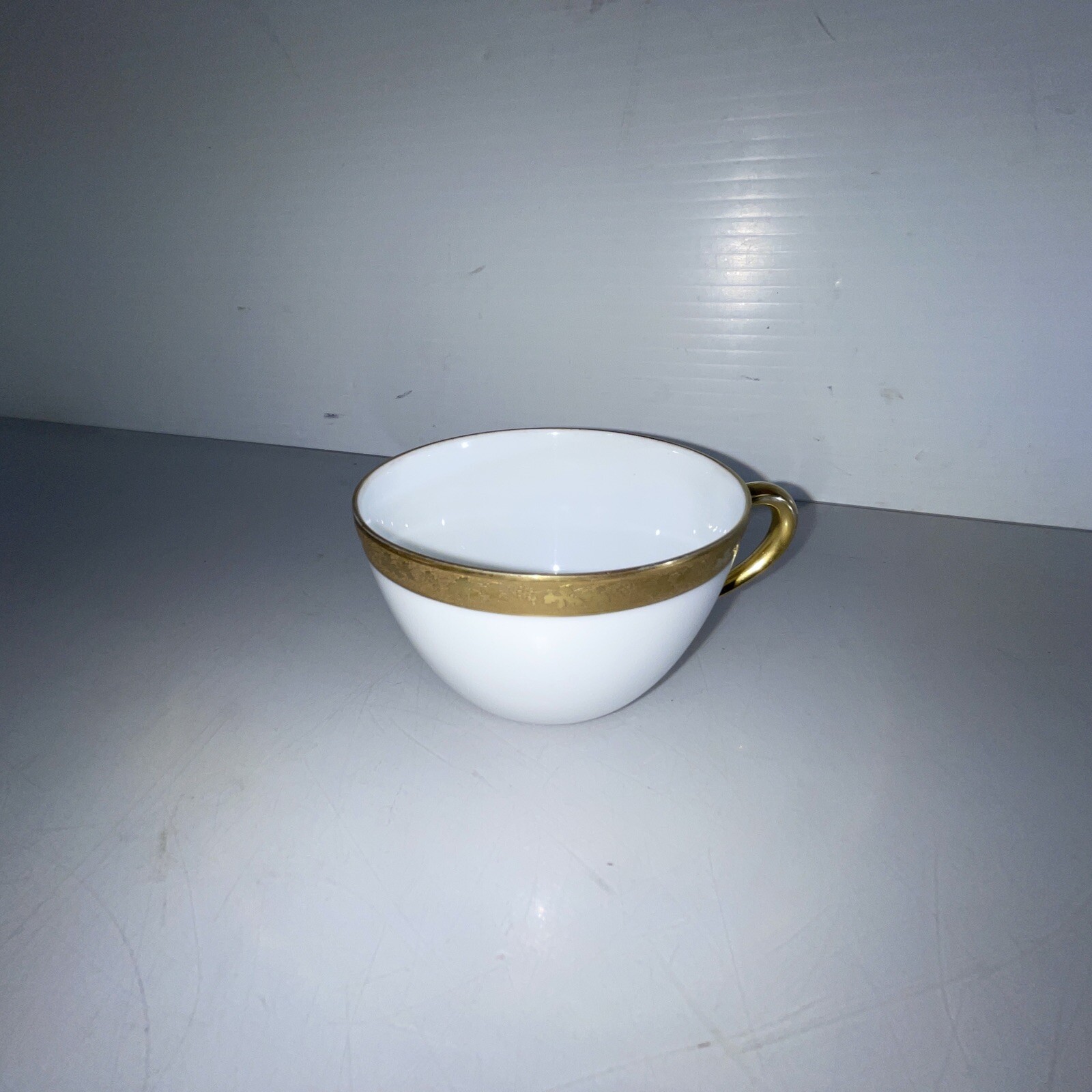 Picture 1 of 6