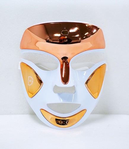 Dr. Dennis Gross Skincare DRx SpectraLite FaceWare Pro Mask (No Power Cord)