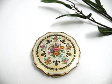 Vintage Stratton Of England Mirrored Pressed Powder Compact Floral W/Sifter Ring