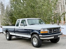 1993 Ford F-250 XLT 4x4 7.5L 460 V8 117k Miles Twilight Blue Met/Oxford White