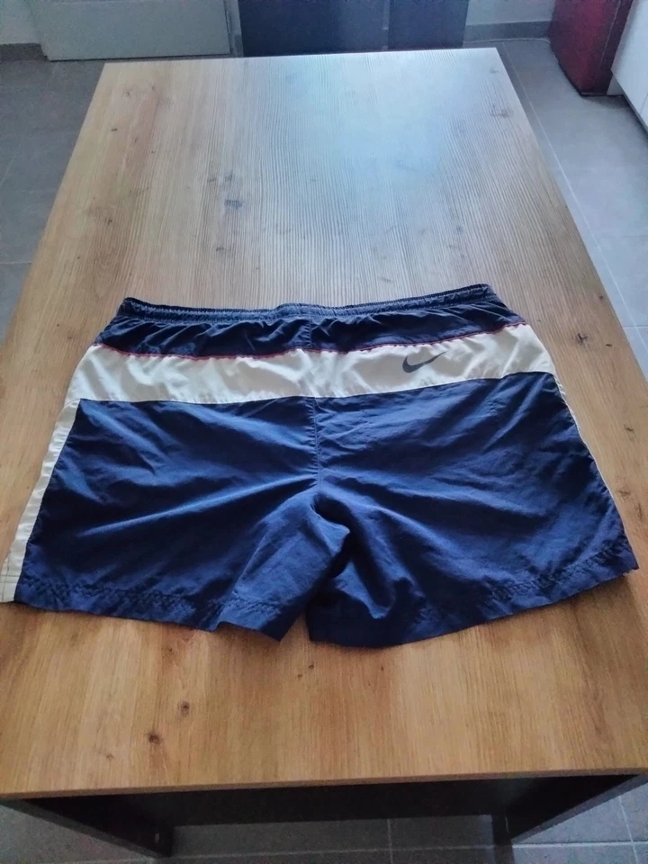 Nike Short de bain homme rayé bleu/beige taille L élastique regular - Photo 2/4