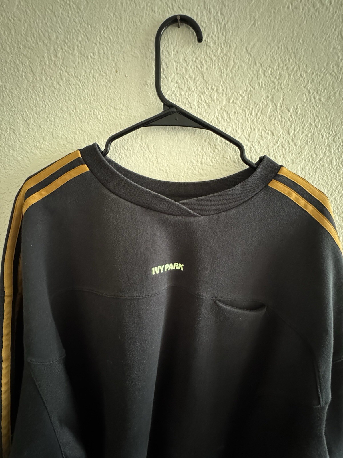 Seller photo, eBay