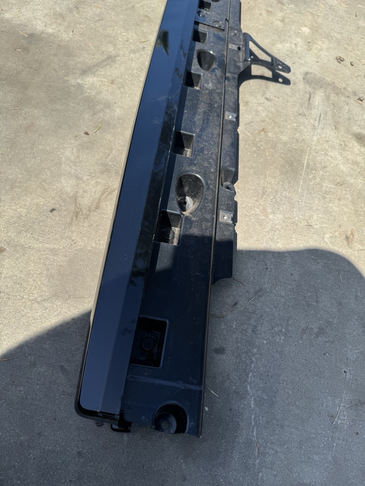 OEM 21-24 Bentley Bentayga Right Side Side Skirt Rocker Molding Panel 36A853754A