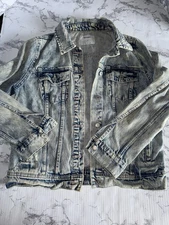 Old Navy Size Medium Light Wash Distressed Acid Wash Denim Jean Jacket Women's
