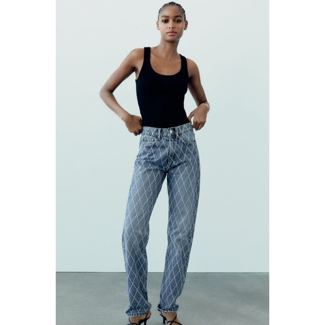 ZARA NEW WOMAN SS23 BLUE TRF MID-RISE JEANS WITH RHINESTONES SZ 10 image 3