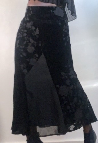 VINTAGE GOLD BLACK VELVET SHEER A-LINED MID RISE LONG MAXI SKIRT SIZE:12 GOTIC - Picture 10 of 11