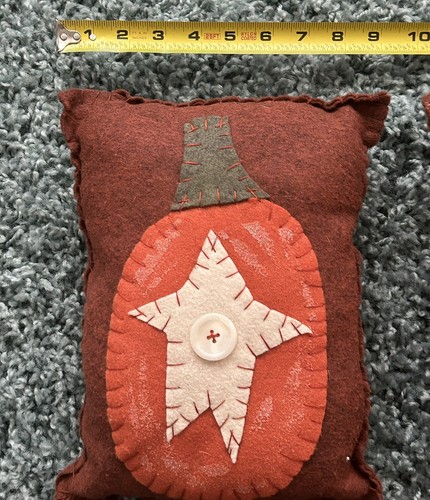 Set Of 4! VTG Handmade Felted Fall/Halloween Shelf Pillows. Folk Art 11x8” - Picture 7 of 8