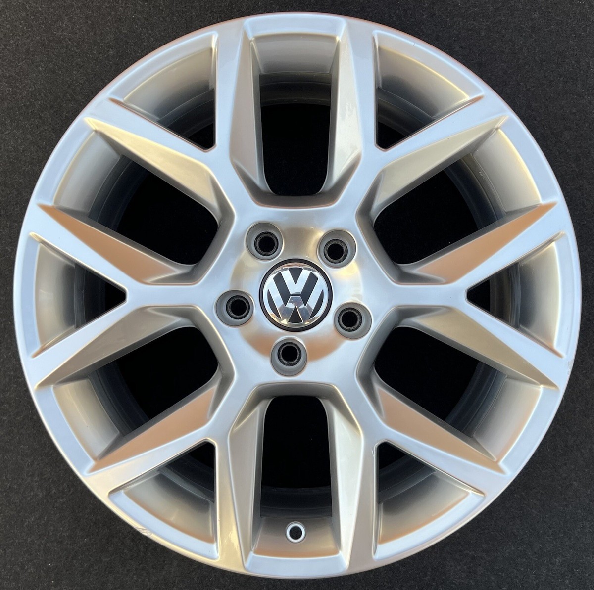 kariya-y-k 【VW純正】ゴルフ7 GTI ホイール 1本 kariya-y-k 【VW純正