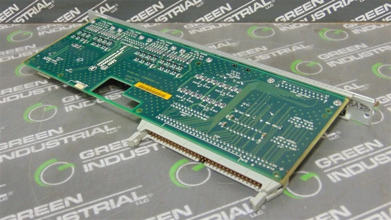 USED Motorola 712A/AM VMEmodule Interface Card 84-W8838B01B Fab. Rev. A - Image 3 of 4