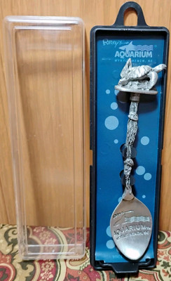 Ripley's Aquarium Myrtle Beach SC Turtle Figure Souvenir Spoon vintage New