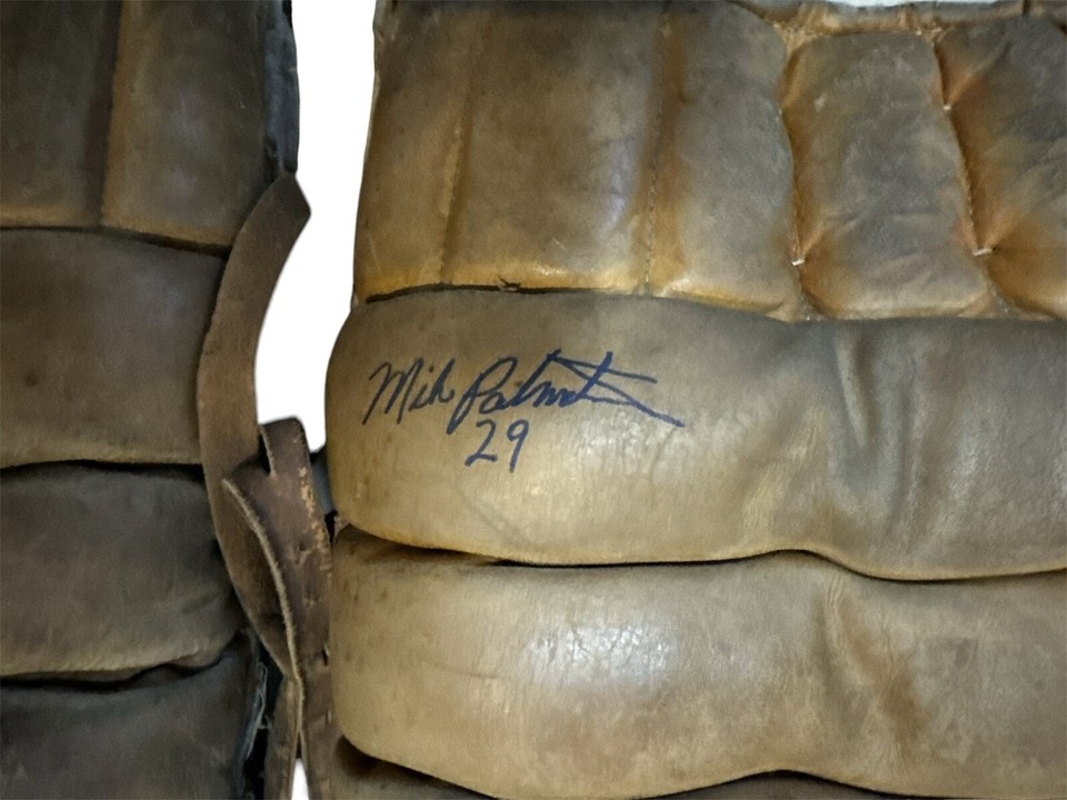 Curated visual reference: Picture Idea: Mike Palmateer Double Autographed 1970 S Vintage 30 Leather Hockey